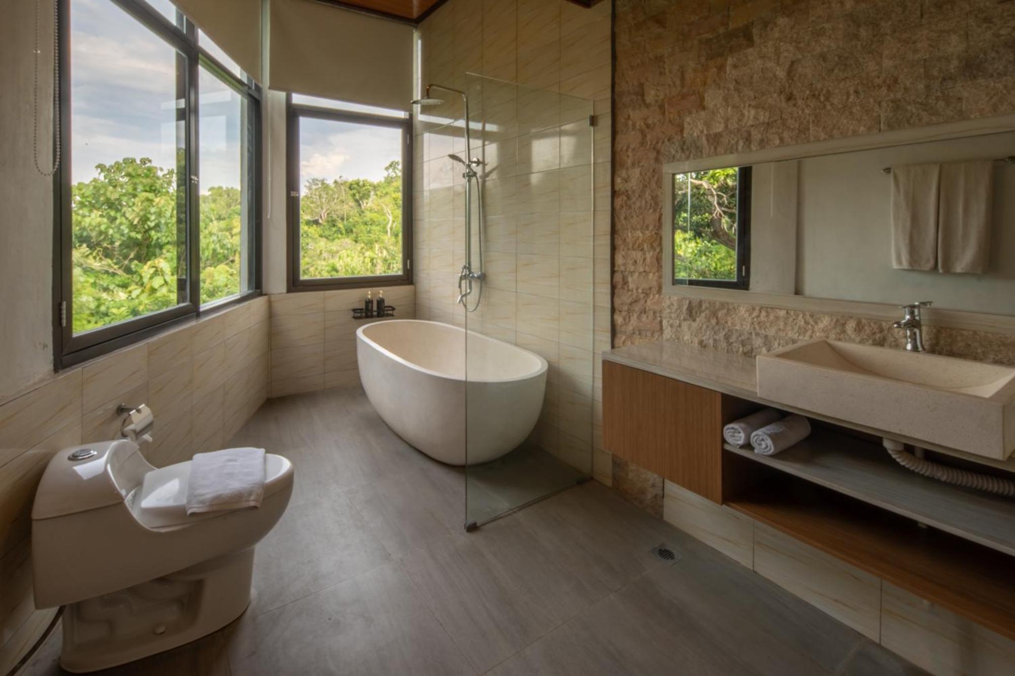 Abasan Hill Hotel And Spa Toyapakeh Exterior foto