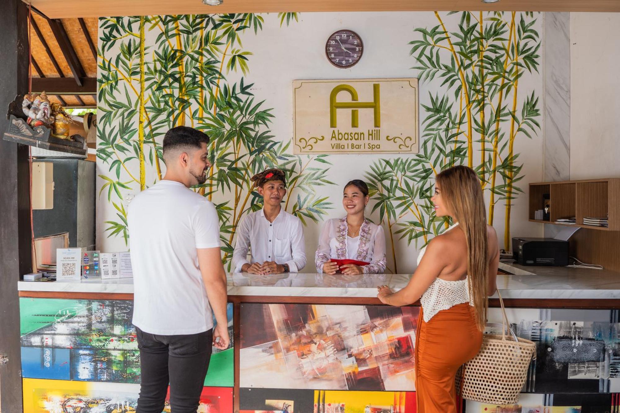 Abasan Hill Hotel And Spa Toyapakeh Exterior foto